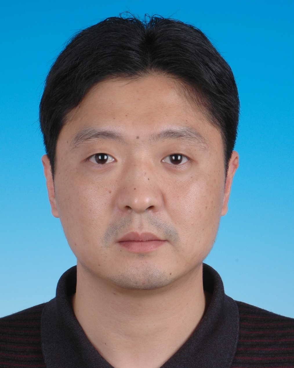 姓 名 杨长峰 性 别 男